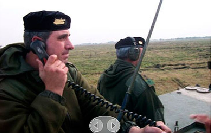 El servicio militar es voluntario, pero puede ser obligatorio