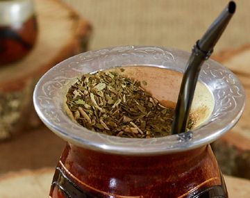 Yerba: los productores bloquearán la entrada y salida de camiones en los molinos