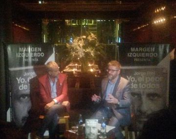 Rial presentó su libro Yo