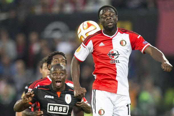 Nunca visto: Feyenoord ganó su partido gracias a un gol de lateral