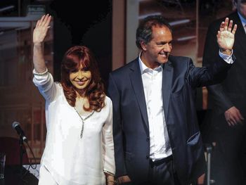 La Presidenta habló de dos modelos y pidió reflexión de cada ciudadano 