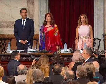 Cristina Kirchner encabeza la Asamblea Legislativa ante la cual se dirigir&aacute; Alberto Fern&aacute;ndez