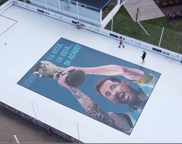 Impresionante homenaje a Messi en el balneario del fútbol de Mar del Plata