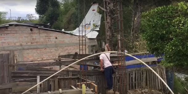 Una avioneta cayó en Colombia y hay al menos siete muertos