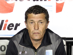 radaelli: el plantel sabe que esta en deuda con la gente radaelli: el plantel sabe que esta en deuda con la gente