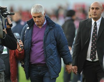 El Rojo se queja por el árbitro para el partido ante Huracán
