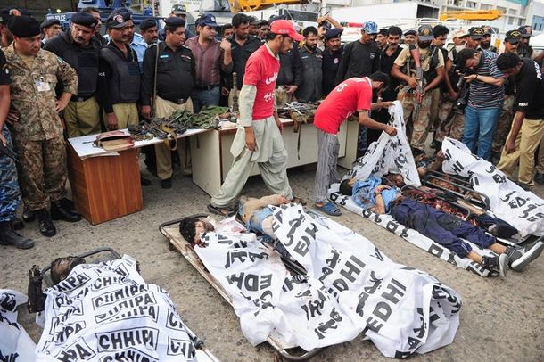 Ascienden a 27 los muertos por el atentado en el aeropuerto de Pakistán