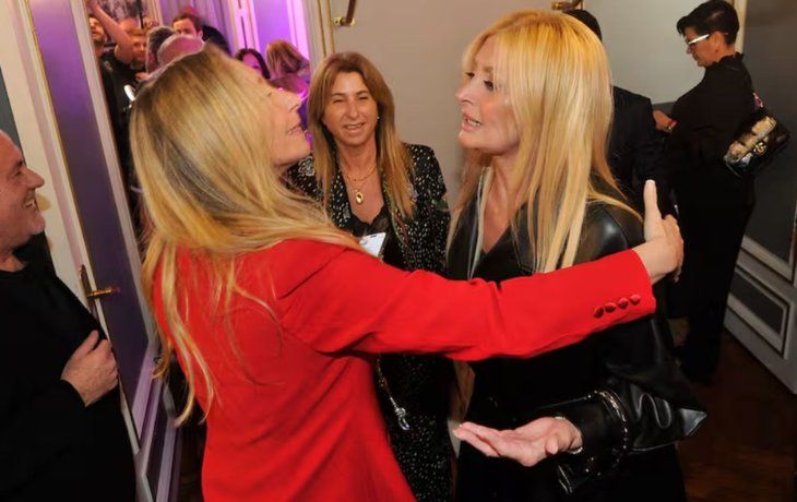 Karina Milei y Yuyito González se cruzaron en el Hotel Hilton.