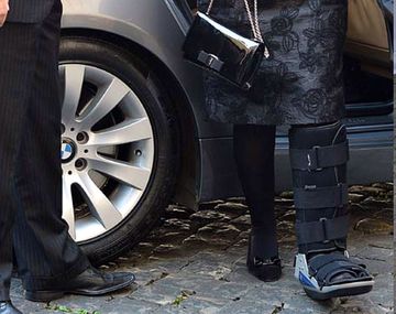 CFK se esguinzó previo a su encuentro con el Papa