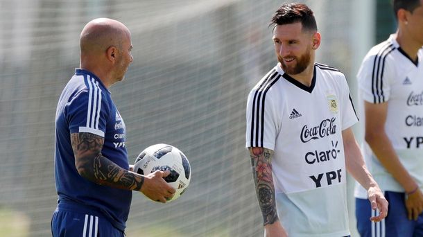 El planteo de Sampaoli para enfrentar a Francia: Pavón de titular y Messi de 9