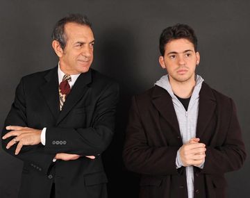 Jorge Sassi y Elías Viñoles son padre e hijo arriba del escenario