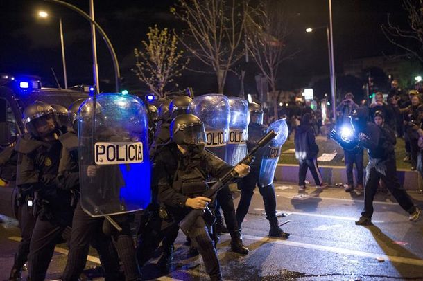 Miles de personas protestaron en Madrid contra las políticas del gobierno