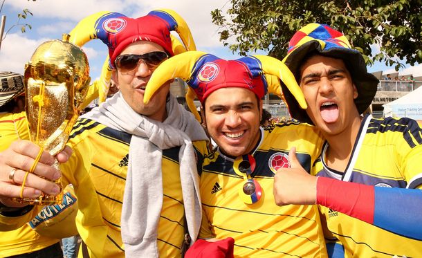 Colombia fue pura contundencia y arrasó en su debut ante Grecia