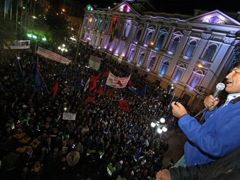 Evo Morales fue reelecto en Bolivia con el 60% de los votos