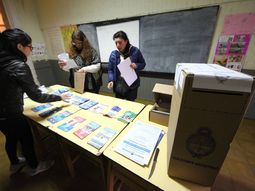 unidad ciudadana denuncio faltante de boletas en varios distritos bonaerenses unidad ciudadana denuncio faltante de boletas en varios distritos bonaerenses