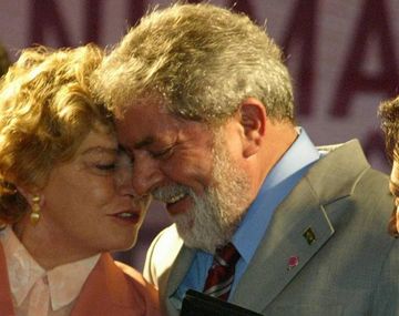 Hospitalizan a la esposa de Lula por una hemorragia cerebral