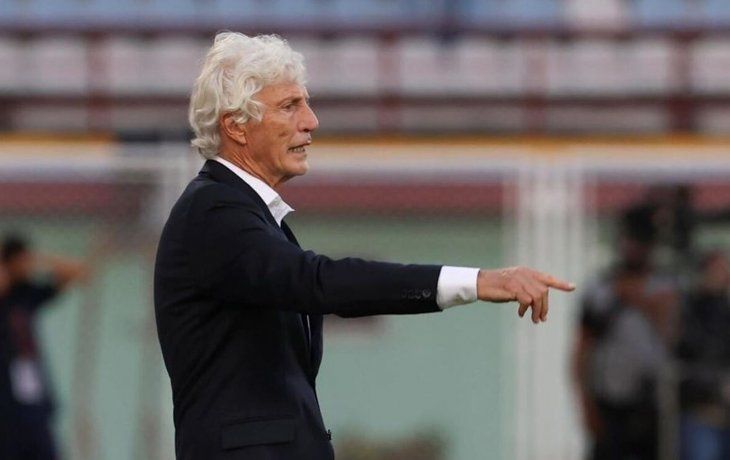 Pekerman dejó de ser DT de Venezuela