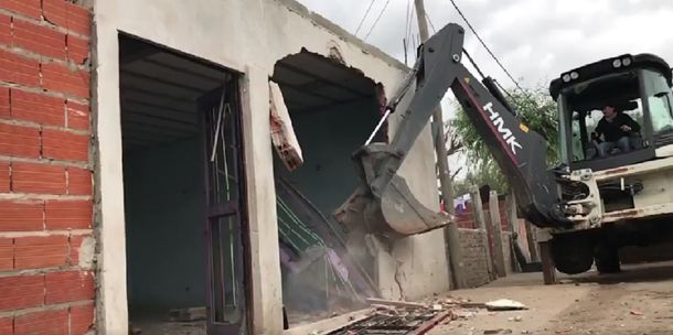 Demolieron un búnker narco en Ingeniero Budge