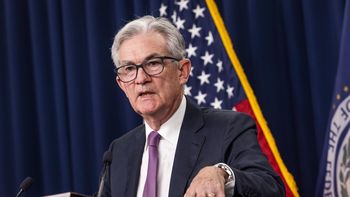 La Fed subió 25 puntos básicos la tasa de interés. La Fed subió 25 puntos básicos la tasa de interés.