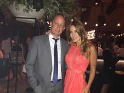 Jésica Cirio dejó ver su pancita de tres meses Jésica Cirio dejó ver su pancita de tres meses