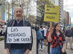 Qué jubilados dejan de recibir medicamentos gratis del PAMI