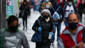 El Frente Frío 15 se intensifica con nevadas, temperaturas heladas de hasta -10°C y vientos intensos durante el jueves 20 de noviembre. El Frente Frío 15 se intensifica con nevadas, temperaturas heladas de hasta -10°C y vientos intensos durante el jueves 20 de noviembre.