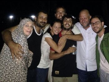 Reencuentro de  López Menéndez con su familia