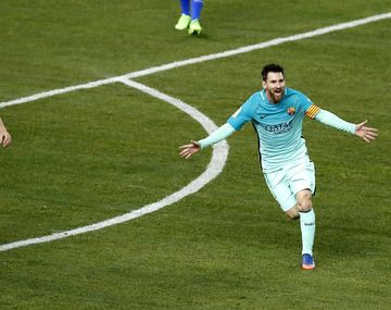 Imposible atajarlo: el imperdible gol de Messi desde fuera del área