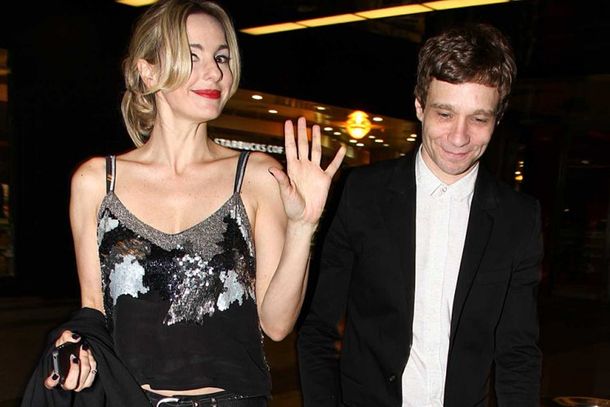 Julieta Cardinali y el tecladista de Babasónicos ya no ocultan su amor