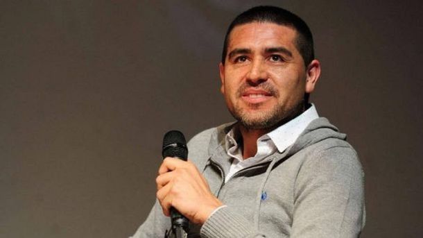 Por una vieja dolencia, operaron a Juan Román Riquelme