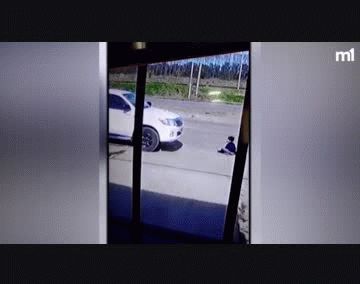 Se salvó de milagro: una camioneta pasó por encima a un nene de 7 años y sólo sufrió heridas