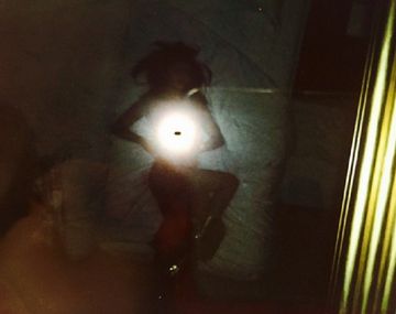 Mirá la foto mística de Selena Gomez: ¿está desnuda?