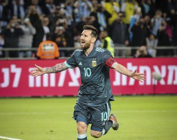 Lionel Messi ganó el Olimpia de Oro 2021 y el Peque  Schwartzman el 2020