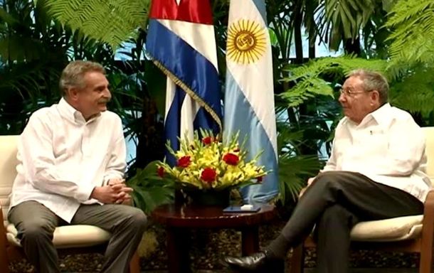 Raúl Castro manifestó su fuerte apoyo a la Argentina contra los fondos buitre