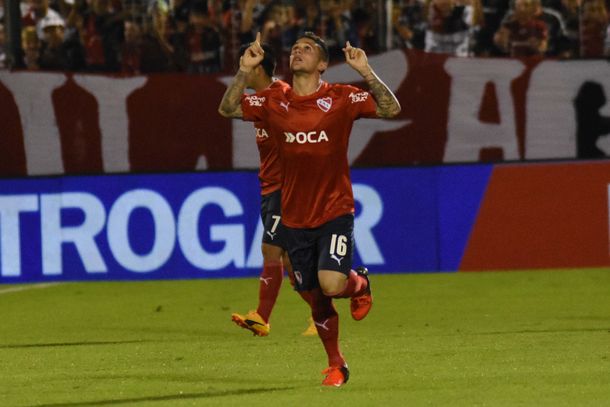 Newells tenía su gran chance, pero Independiente lo humilló en Rosario