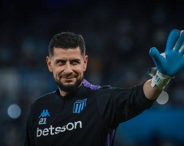 Video: así fue la despedida emotiva de Racing a Gabriel Arias en el Cilindro