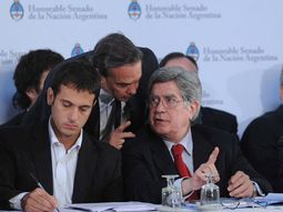 senado: el oficialismo analizara la regulacion de las cautelares senado: el oficialismo analizara la regulacion de las cautelares