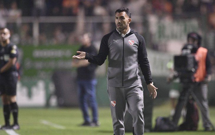 Qué dijo Grindetti sobre la continuidad de Tevez como DT de Independiente 