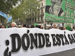 multitudinaria marcha, a dos meses de la desaparicion de santiago maldonado multitudinaria marcha, a dos meses de la desaparicion de santiago maldonado
