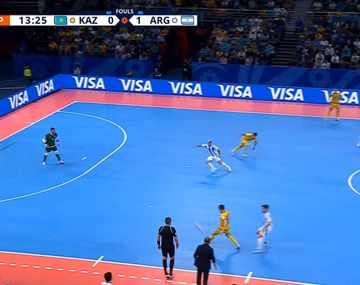 El insólito blooper que encaminó la clasificación de Argentina ante Kazajistán
