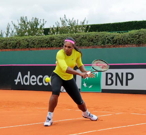 Antes de jugar frente a la Argentina, Venus Williams disfruta de la pileta en Pilar