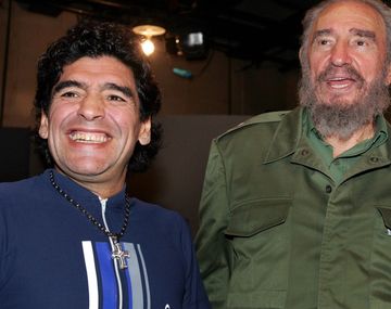 En 2005, Diego Armando Maradona entrevistó para su efímero programa de televisión a Fidel Castro