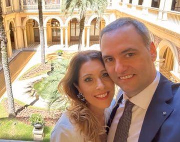 Manuel Adorni y Bettina Angeletti