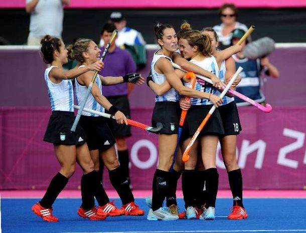 Las Leonas consiguieron una victoria crucial en su debut olímpico