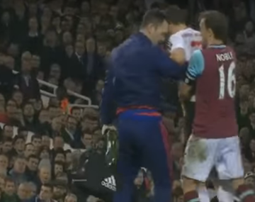 Insólito: como un jugador hacía tiempo