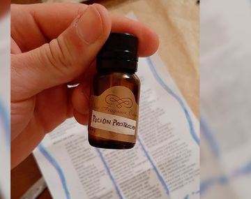 Su hermano era víctima de bullying y creó una poción mágica para protegerlo