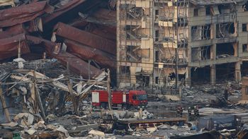 aumenta a 85 la cifra de muertos por las explosiones en tianjin, china aumenta a 85 la cifra de muertos por las explosiones en tianjin, china