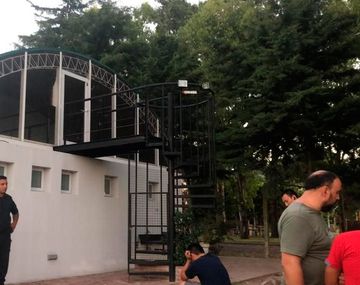 Tragedia en La Plata: un nene de cinco años murió ahogado en una colonia de vacaciones