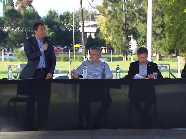 Axel Kicillof presentó el programa MESA Bonaerense en Florencio Varela