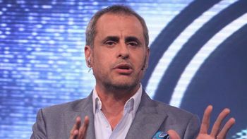 jorge rial se llevo a sus nenas de vacaciones jorge rial se llevo a sus nenas de vacaciones